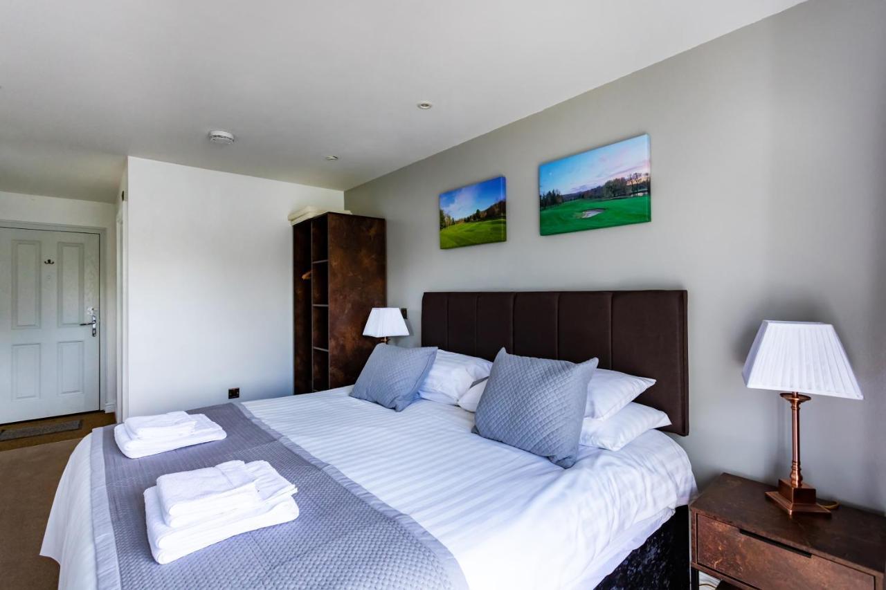 Villa The Vale Golf & Country Club Bishampton Esterno foto